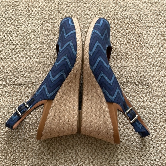 Vionic Espadrilles Shoes Coralina Slingback Closed Toe Wedges Chevron Women’s 9 - Picture 9 of 16